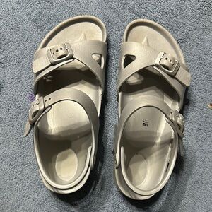 Birkenstock Kids Sandals in Light Gray